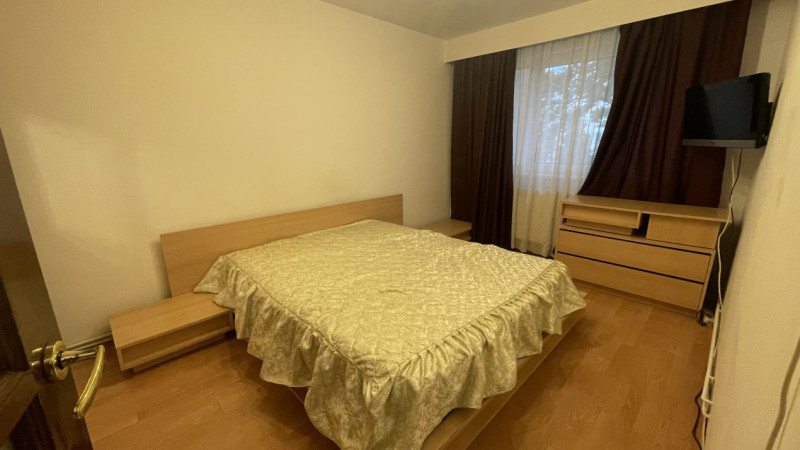 Apartament 3 camere de inchiriat in Manastur str Putna