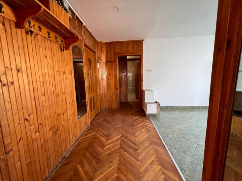 Apartament 2 camere+ garaj de vanzare in Zorilor zona Observator