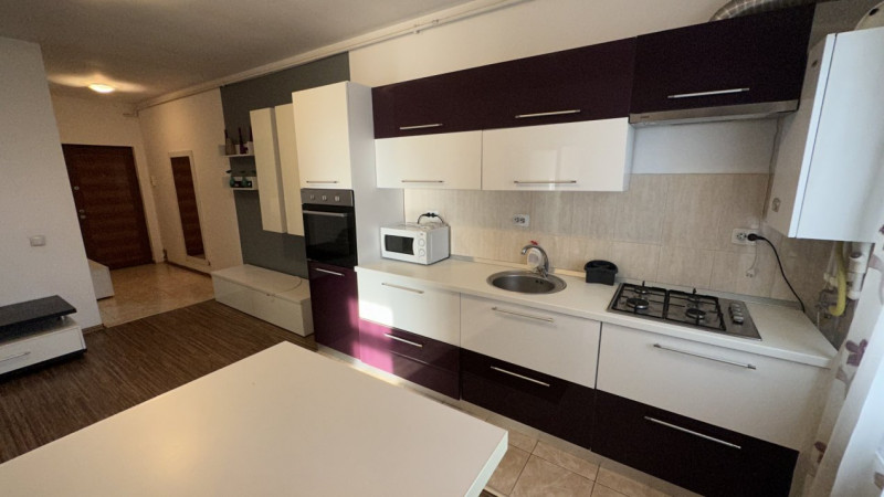 Apartament  de inchiriat cu 3 camere+parcare in Ansamblul Rezidential IRIS