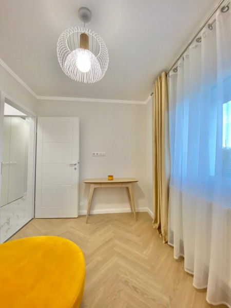 Apartament 4 camere de vanzare ultrafinisat ,in Zorilor Pasteur