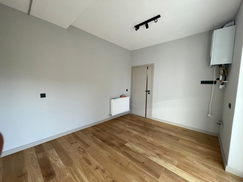 Apartament 2 camere+birou si dressing, 65 mp, Ultracentral, ultrafinisat 