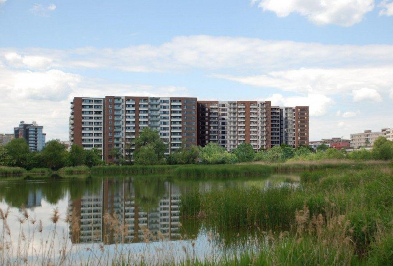 Vanzare apartament 2 camere semifinisat  In Park Lake Zona Iulius Mall