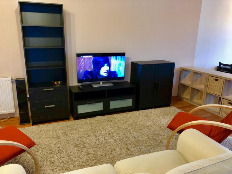 Apartament  de inchiriat cu 3 camere + parcare,zona Parcul IRIS