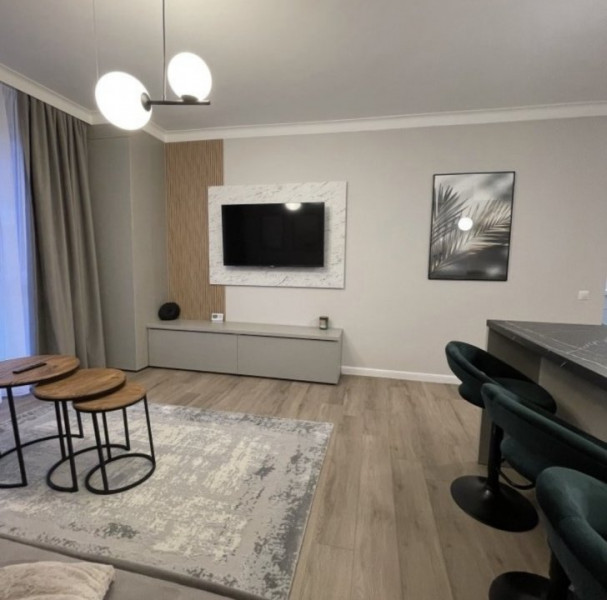 Apartament 2 camere ultrafinisat in Andrei Muresanu