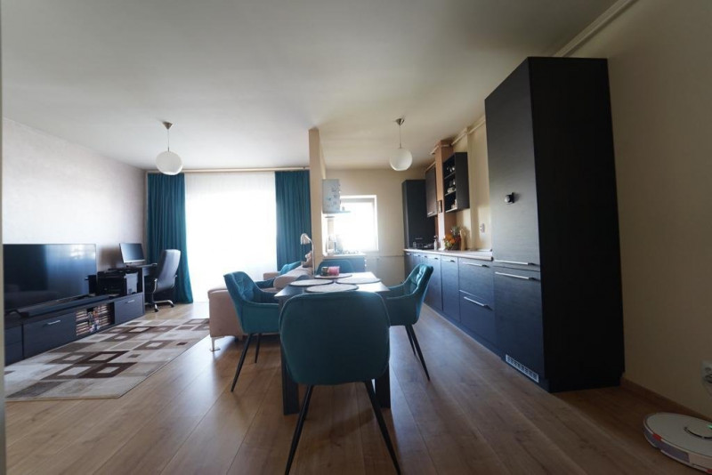 Apartament 2 camere+garaj subteran,Central