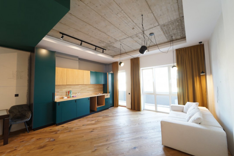 Inchiriere apartament 2 cam 57 mp+balcon,zona VIVO str Razoare
