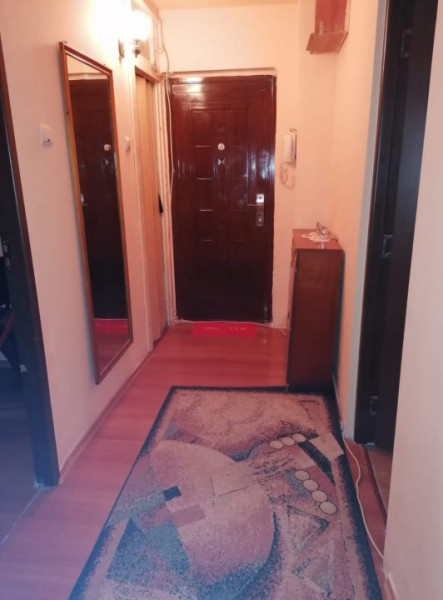 Apartament 3 camere de vanzare,in Turda zona Micro 3,str Zambilelor