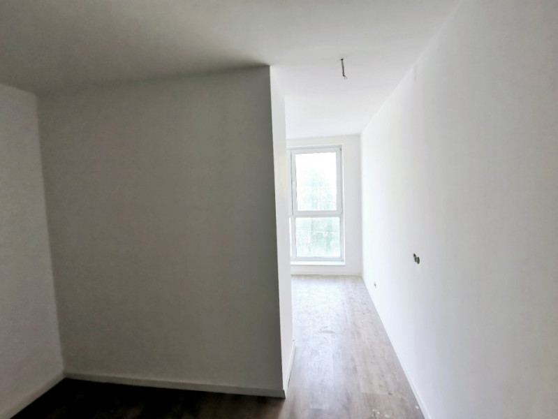 Apartment 3 camere în Grigorescu  cu scara interioară ,82 mp, finisat 