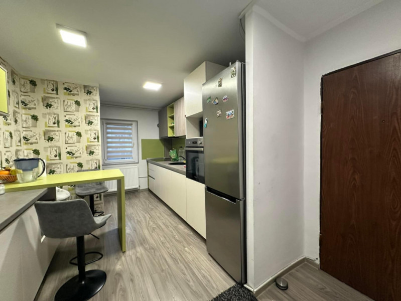 Apartament 3 camere decomandat, cartier Zorilor, zona Ghe Dima