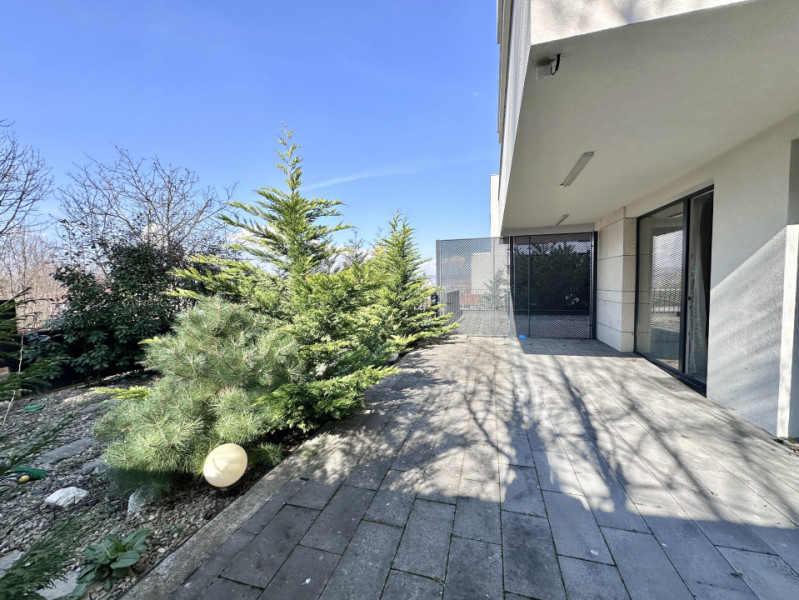 Ap 2 camere + grădină de inchiriat in Zorilor,Ansamblul Platinia str Pasteur