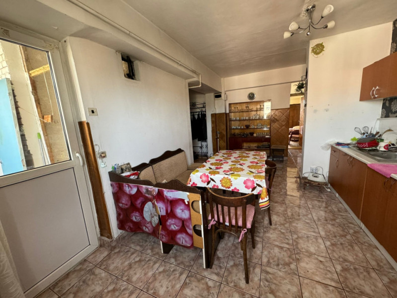 Apartament 3 camere de vanzare in Marasti zona BRD