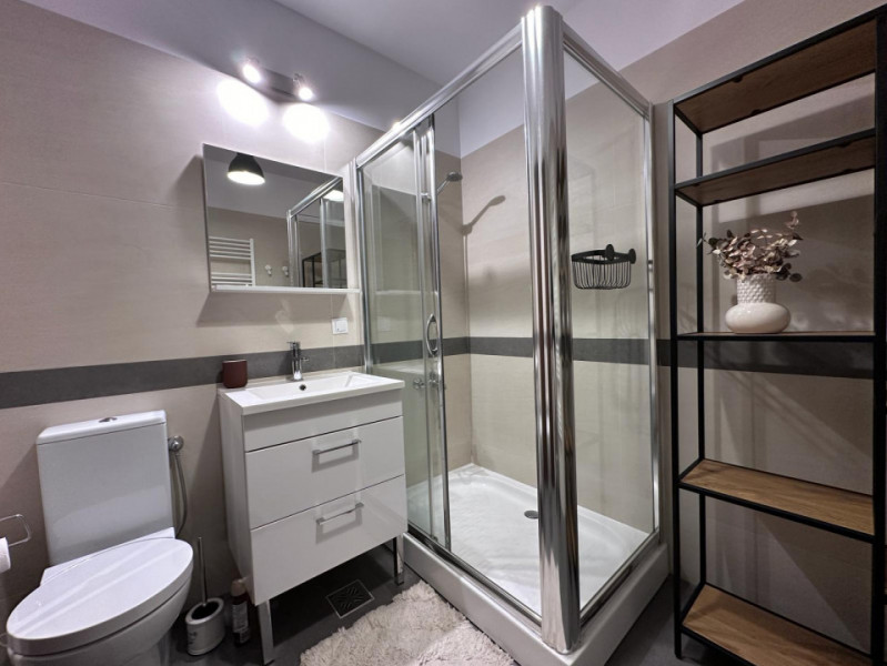 Ap. 2 camere,în Centru Pta Mihai Viteazu in Ansamblul Platinia