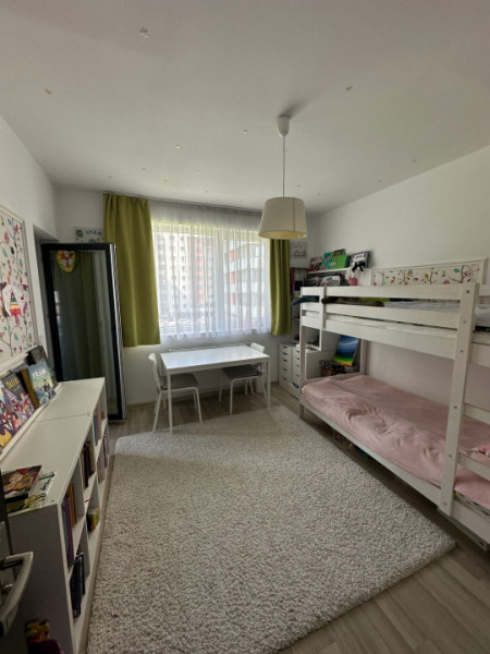 Apartament 3 camere+2 parcări in zona Metro(VIVO Mall)