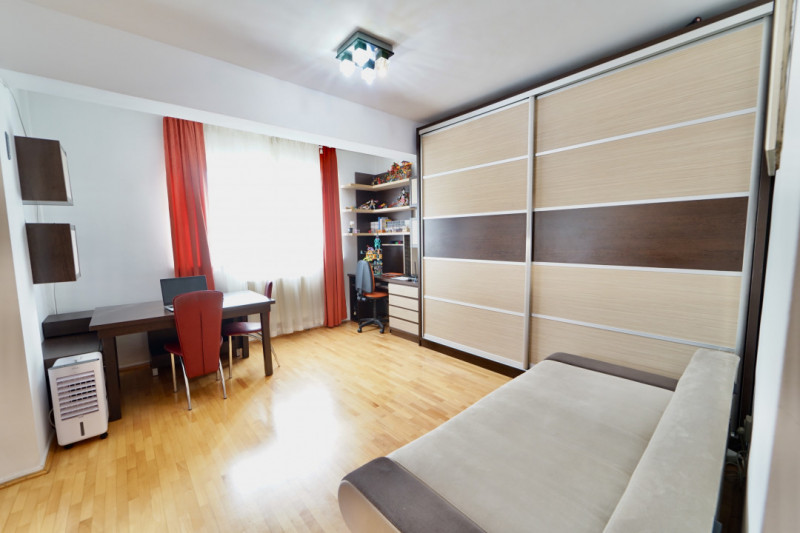 Apartament 1 camera +parcare in Manastur zona Complex Nora(La Terenuri)