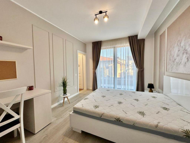 Apartament  de LUX cu 3 camere in Vila, zona UMF