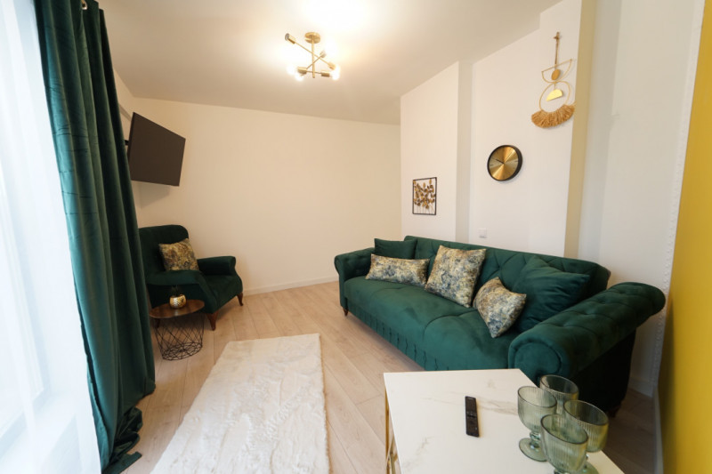 Prima inchiriere!Apartament 2 camere+garaj in zona Metro(VIVO Mall)