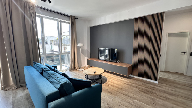 Apartament 2 cam, 54mp+balcon,zona VIVO str Razoare