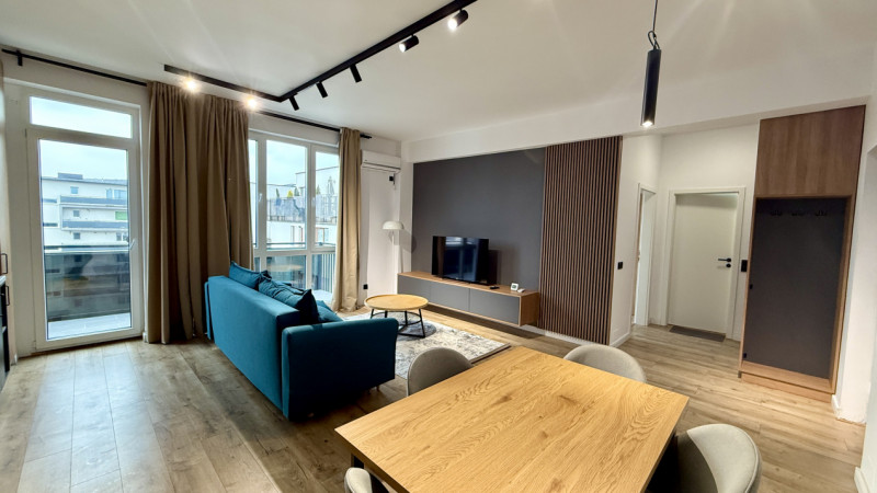 Apartament 2 cam, 54mp+balcon,zona VIVO str Razoare