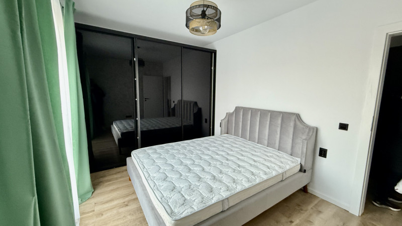 COMISION 0!Ap 2 camere +parcare,str Dumitru Mocanu