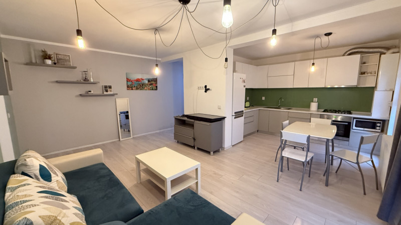 Apartament spațios cu 2 camere de vanzare I Zona BMW I Floresti