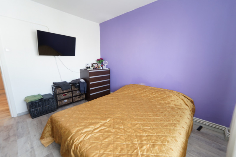 Apartament 3 camere + parcare,conf sporit,zona Calvaria
