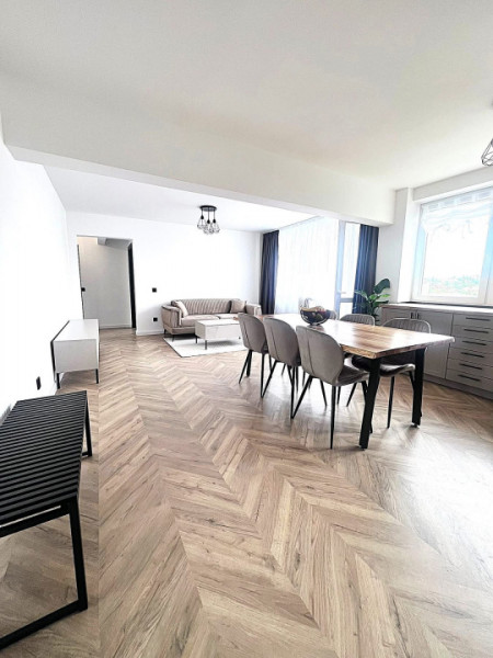 Vanzare ap  3 camere ,65 mp+parcare in Grigorescu, zona 1 Decembrie