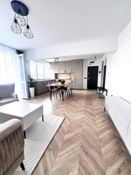 Vanzare ap  3 camere ,65 mp+parcare in Grigorescu, zona 1 Decembrie