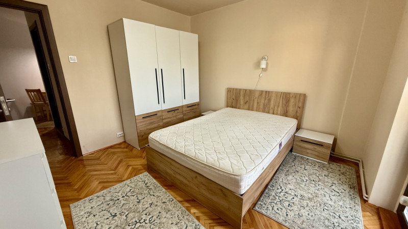 Apartament 2 camere de inchiriat mobilat in Manastur str Tasnad
