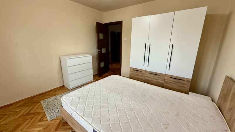 Apartament 2 camere de inchiriat mobilat in Manastur str Tasnad