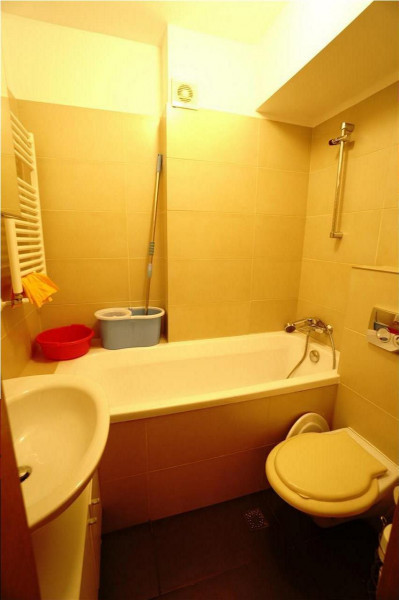 Apartament 2 camere+ garaj de inchiriat Manastur Bloc Flora Parc