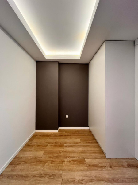 Apartament 2 camere+garaj in zona FSEGA Iulius Mall