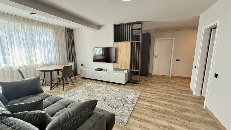Prima inchiriere Apartament LUX 4 camere + garaj ,in zona Metro-BMW (VIVO Mall)