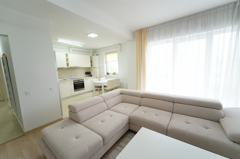 Apartament 3 camere+ parcare de vanzare,finisat in  Borhanci