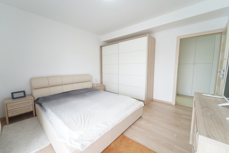 Apartament 3 camere+ parcare de vanzare,finisat in  Borhanci