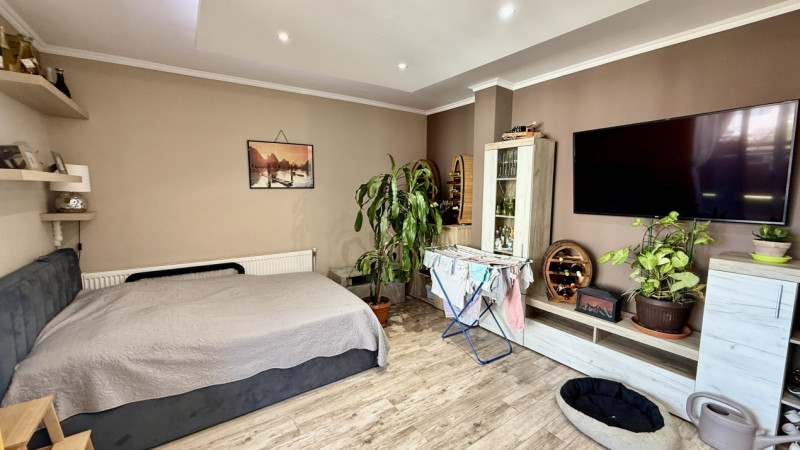 Ap 2 camere+parcare,finisat ,Floresti, zona Terra
