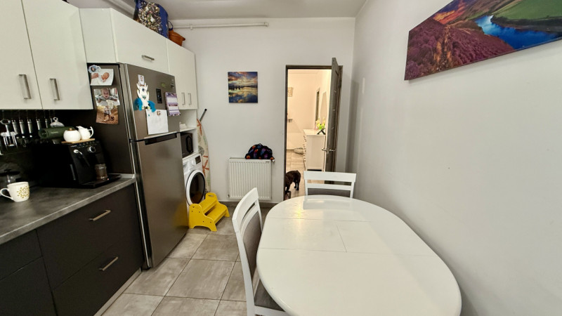 Ap 2 camere+parcare,finisat ,Floresti, zona Terra