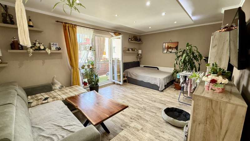 Ap 2 camere+parcare,finisat ,Floresti, zona Terra