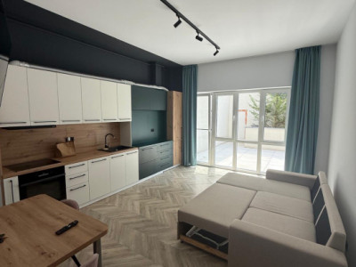  Inchiriere ap 2 cam+ parcare, 50mp+47 mp terasa ,zona VIVO str Razoare