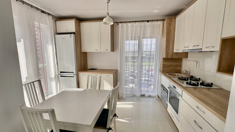 Apartament 3 camere in zona Metro-BMW (VIVO Mall)