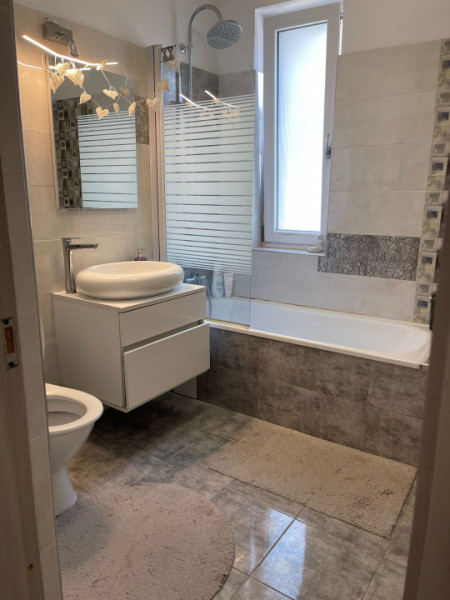 Închiriere Ap 3 camere + parcare,Manastur,zona Citadela