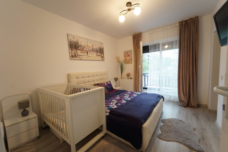 Apartament 3 camere + garaj ,76 mp, finisat  si mobilat,in cart Europa 