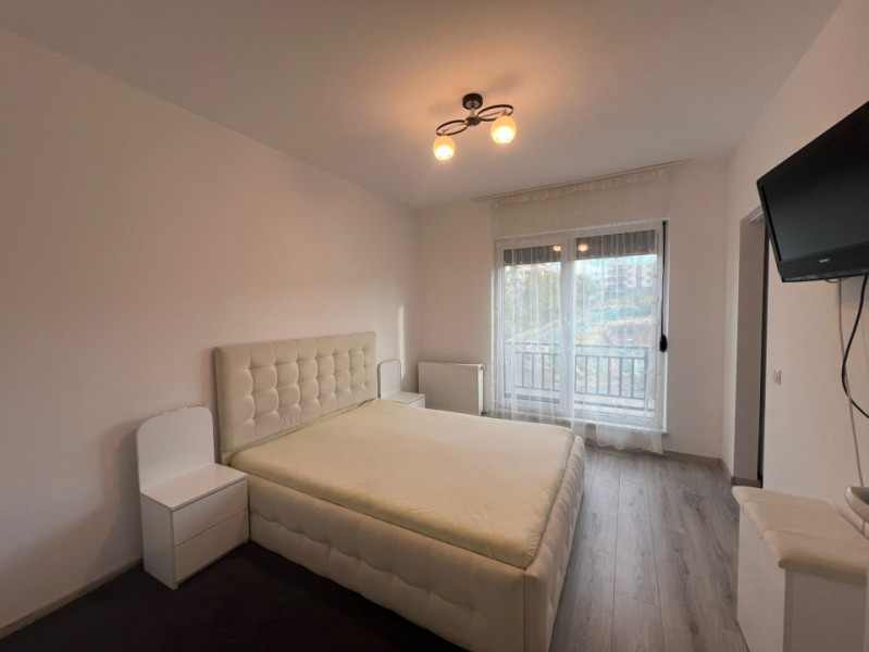 Apartament 3 camere + garaj ,76 mp, finisat  si mobilat,in cart Europa 