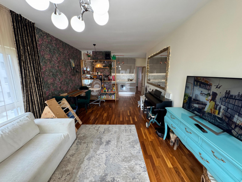 Apartament 2 camere+parcare Intre Lacuri zona Iulius Mall