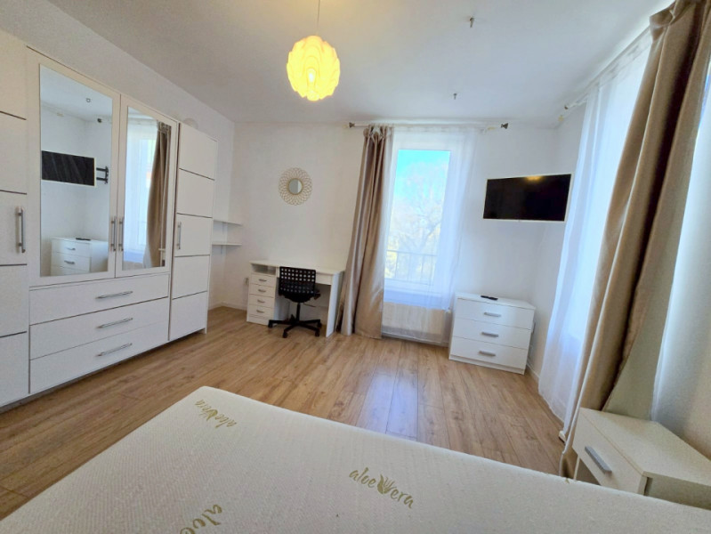 Apartament de vânzare, 2 Camere, 67mp, Zonă Centrală-Republicii