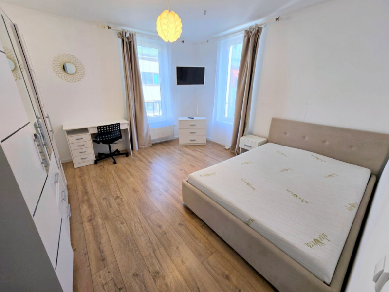 Apartament de vânzare, 2 Camere, 67mp, Zonă Centrală-Republicii