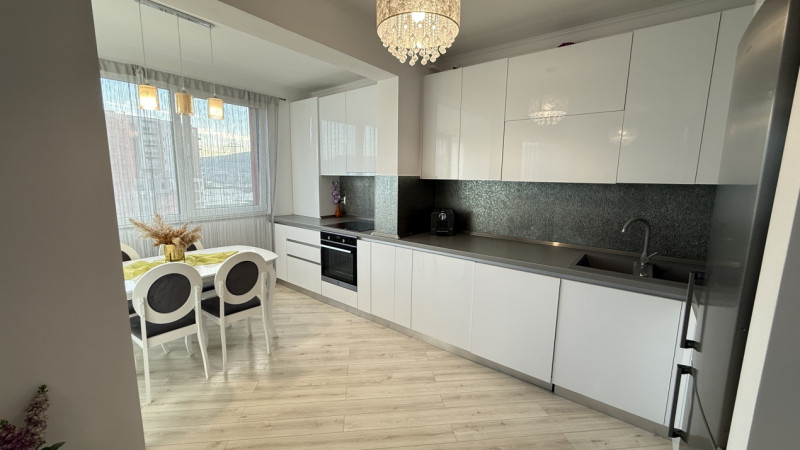 Apartament 2 camere+garaj in zona Metro-BMW