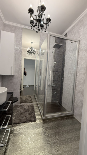 Apartament 2 camere+garaj in zona Metro-BMW