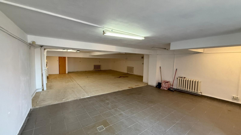 Spatiu multifunctional, 149 mp, zona UMF str Sighișoarei 