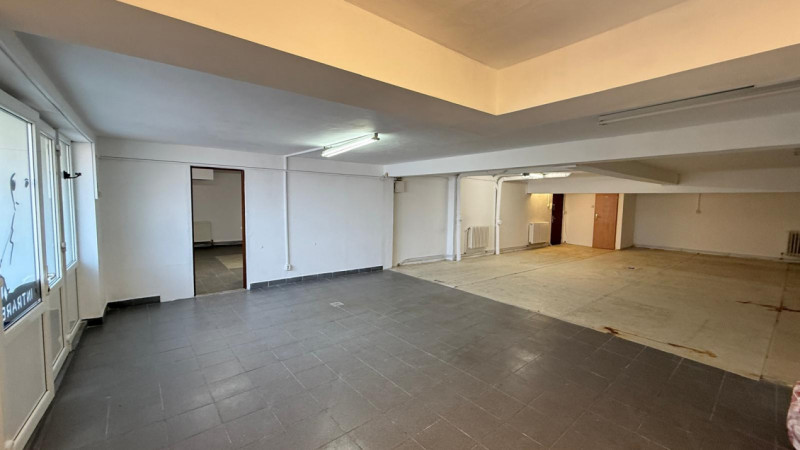 Spatiu multifunctional, 149 mp, zona UMF str Sighișoarei 
