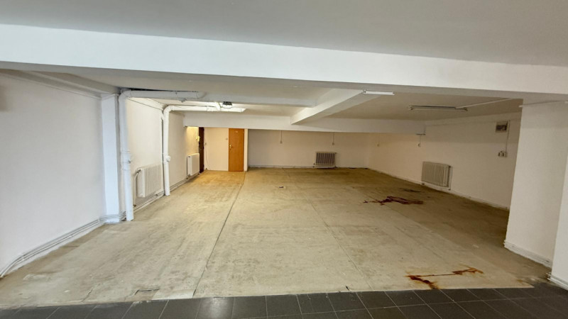 Spatiu multifunctional, 149 mp, zona UMF str Sighișoarei 
